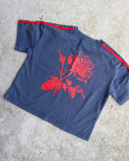 SAMPLE: Rose Tee Washed Grey/Red