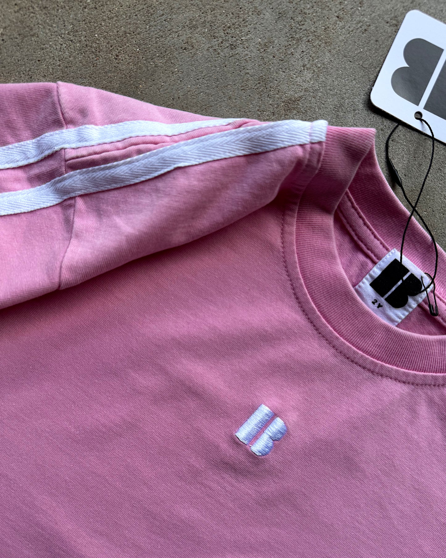 The Everyday Signature Tee - Washed Pink