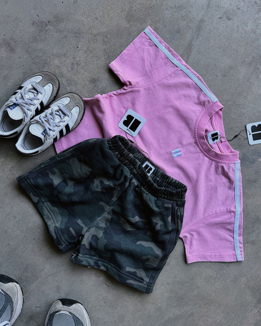 The Everyday Signature Tee - Washed Pink